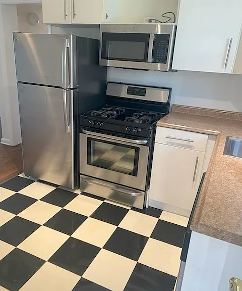 1822 Temple Ave #1 — Photo 3