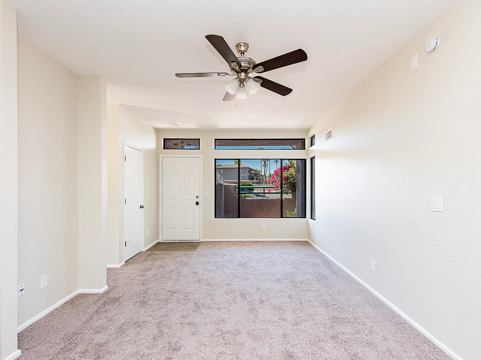 7917 E Colette Cir — Photo 4