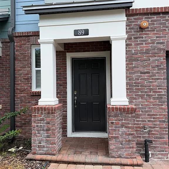 89 Zamora Pl — Photo 3