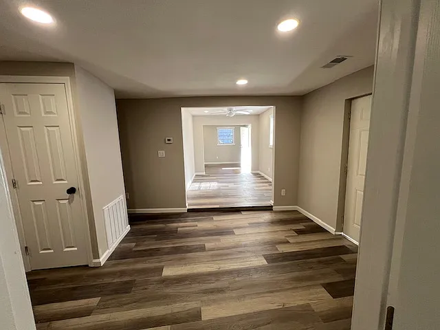 606 Young Ave — Photo 4