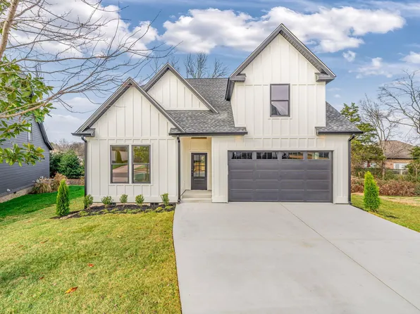 5034 Grove Park Ct, Cleveland, TN 37312