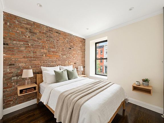 5th image of 445 E 9th St #3A