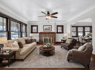 821 Douglas Ave, Des Moines, IA 50313