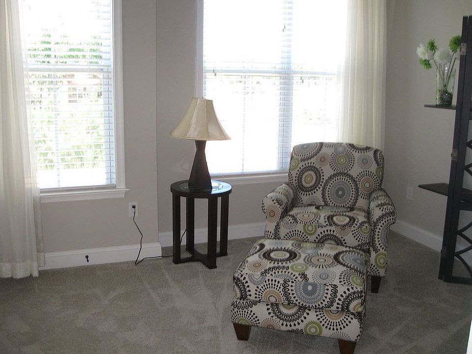 Yorktown Arch 101 Cheshire St Yorktown VA Zillow