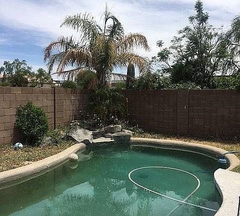 Pool 1