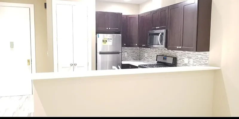 Rented by City Express Realty & Management Corp | media 15