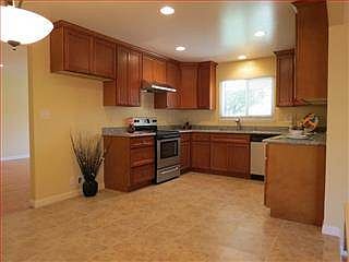 4th image of 3385 Cadillac Dr