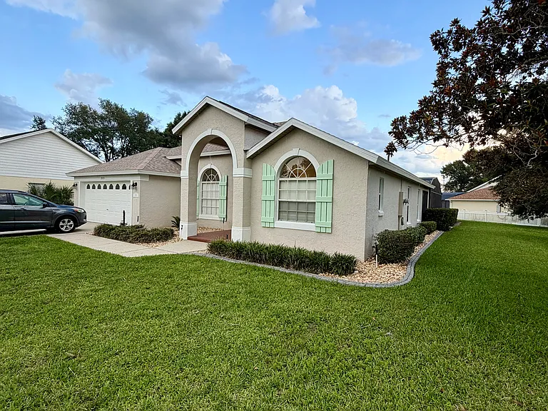 15151 Greater Groves Blvd — Photo 2
