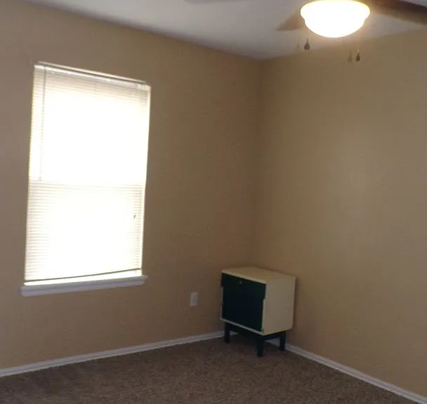 2420 SW 44th St — Photo 25