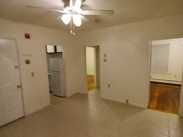 459 East Ave, Pawtucket, RI 02860