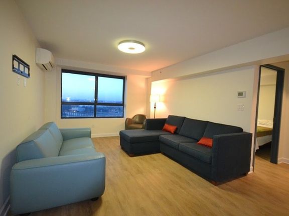 3rd image of 12332 82nd Ave APT 11E