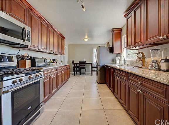 5th image of 454 W McKinley Ave
