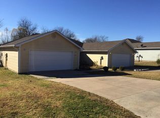 63181 E 291 Rd, Grove, OK 74344