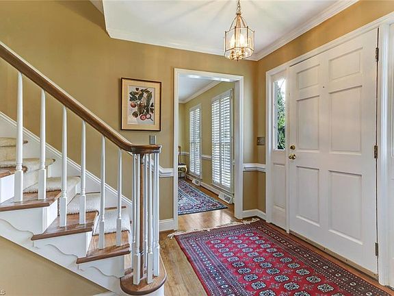 4th image of 406 Beverly Pl
