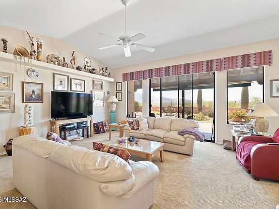 4th image of 1701 W Sonoran View Dr