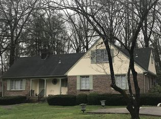 309 Oak Park Cir, Tullahoma, TN 37388