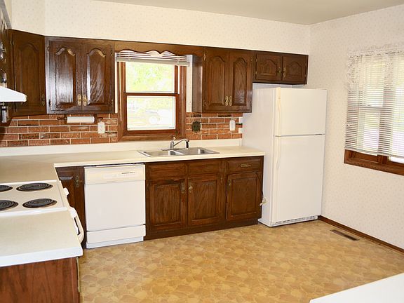 4th image of 827 Tindolph Ave S