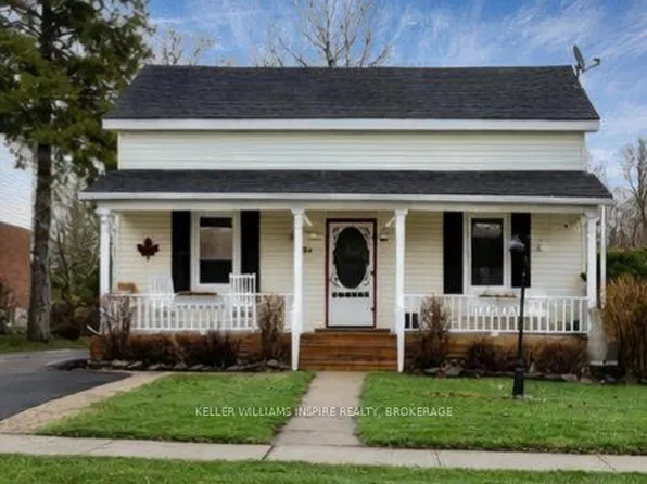 39 Centre St, Brighton, ON K0K 1H0