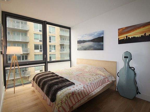 5th image of 4122 24th St APT 4B