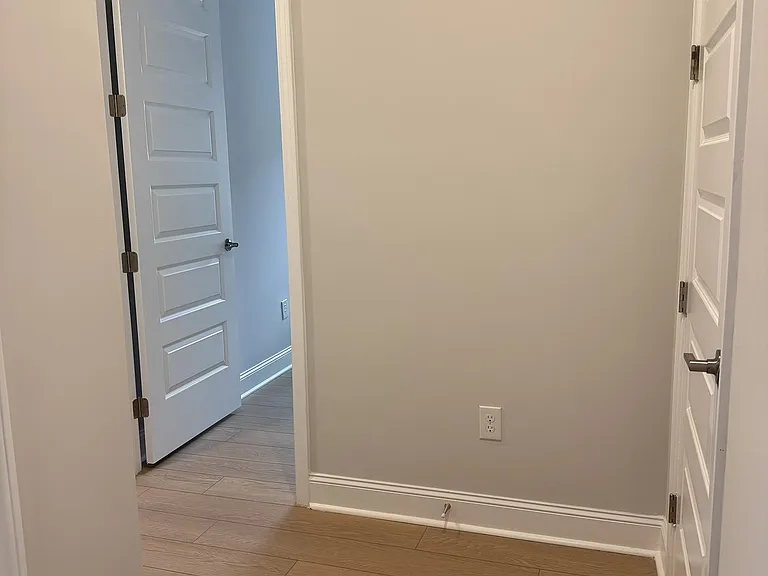 22882 Ansley Dr — Photo 6