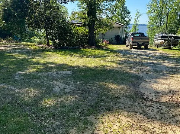 121 Pataula Heights Ln, Fort Gaines, GA 39851