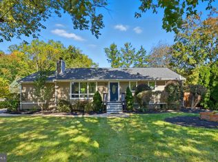 1114 Bay Ridge Rd, Annapolis, MD 21403