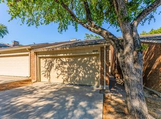 2218 Salem Dr, Carrollton, TX 75006