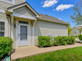 1929 Misty Ridge Ln #1929, Aurora, IL