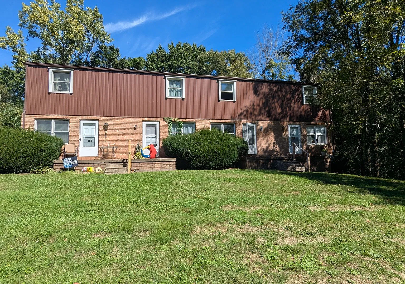 SJR Apartments, LLC 165-171 Elm St NE — Photo 1