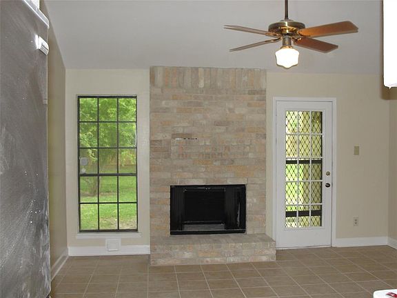 4th image of 7834 Battleoak Dr