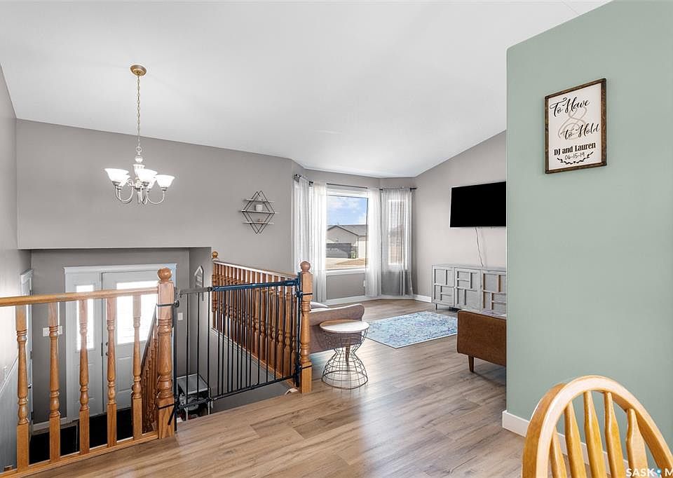 425 Southwood Dr, Prince Albert, SK S6V 8E5 MLS SK927272 Zillow