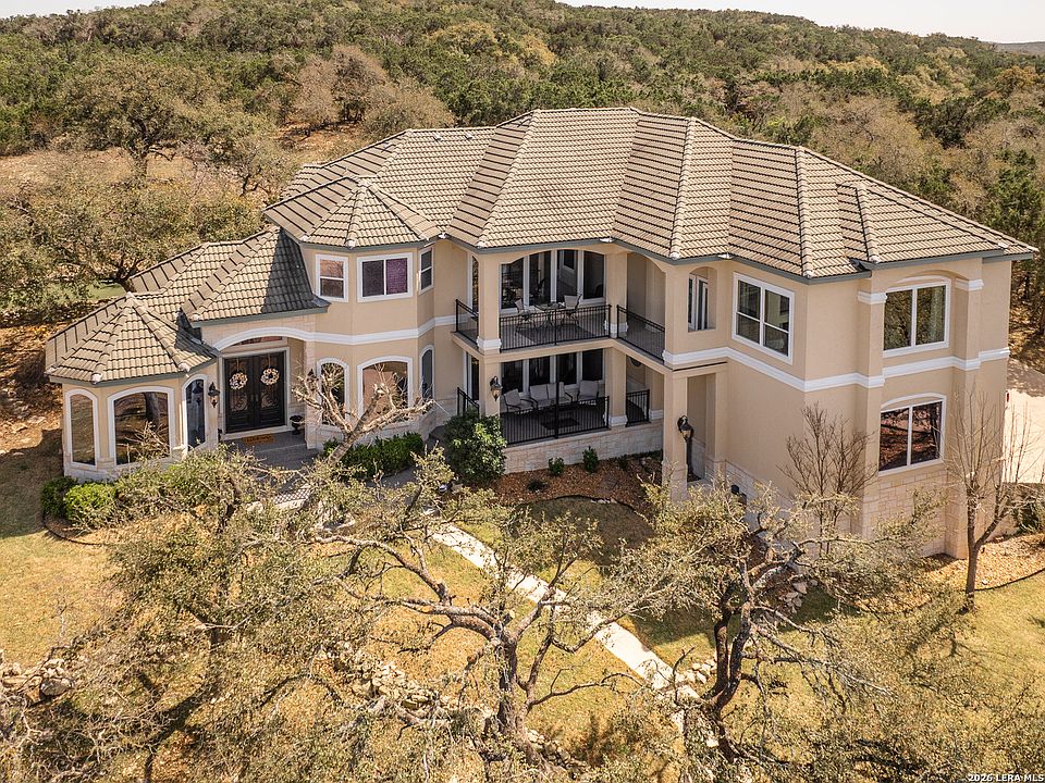 1st image of 112 Los Colinas