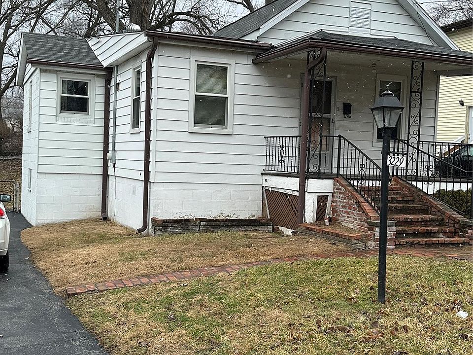 1st image of 3229 Royalton Ave