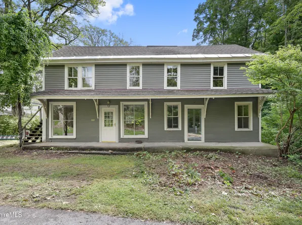 269 E Main St, Sheffield, MA 01257