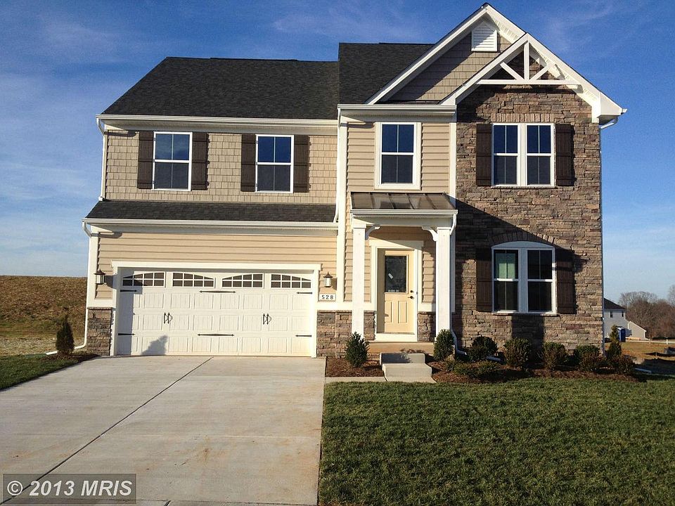 1st image of 806 Southern Lights Dr