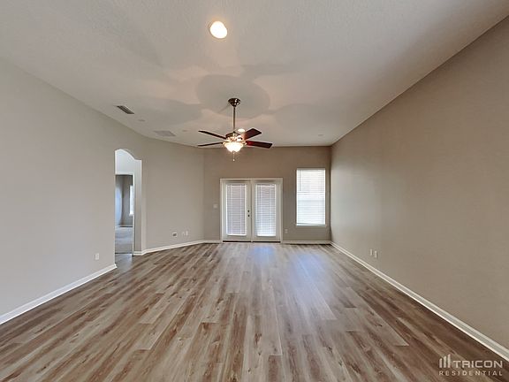 2nd image of 95440 Sonoma Dr