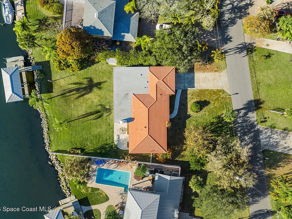 1st image of 1470 Bay Shore Dr