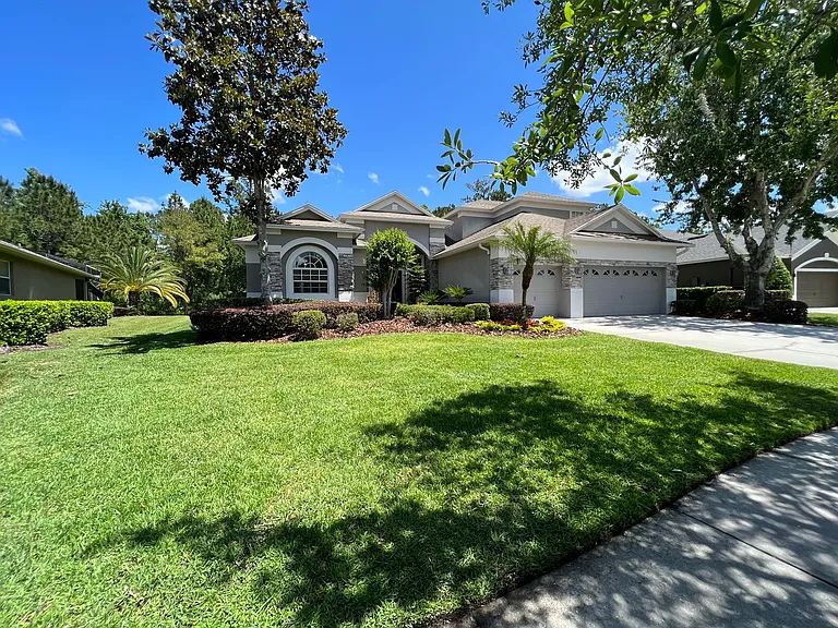 630 Broadoak Loop — Photo 8