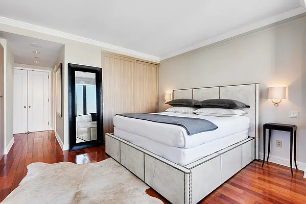 Sold by Compass | media 11