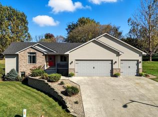 608 Emmas Dr SE, Cold Spring, MN 56320