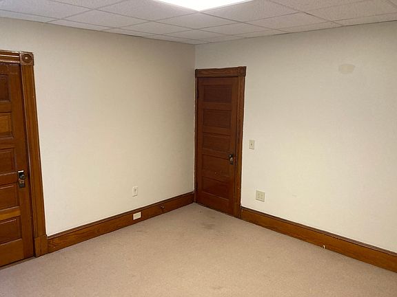 5th image of 88 Tolles St #2