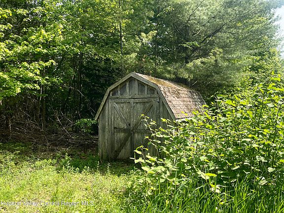 5th image of 00 Bruce Cross Drive