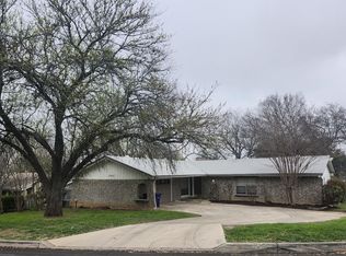 10902 Lands Run St, San Antonio, TX 78230