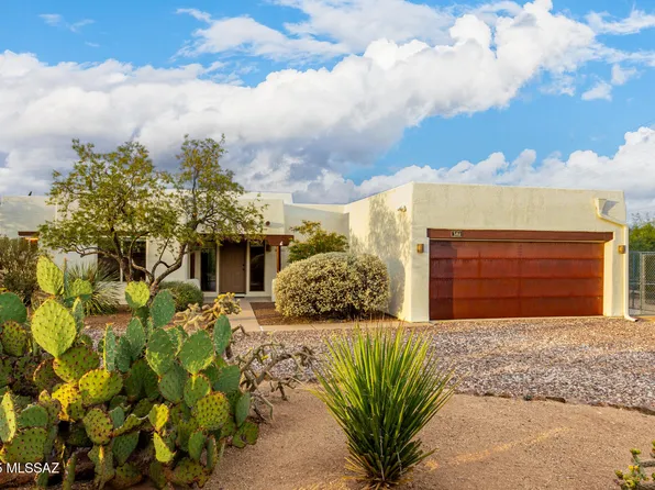 3161 E Cardenas Dr, Vail, AZ 85641