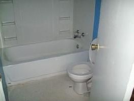 2nd image of 705 N 8th St