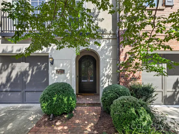 1624 Lombardy Cir, Charlotte, NC 28203