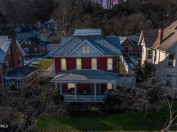 214 N Spring St, Everett, PA 15537
