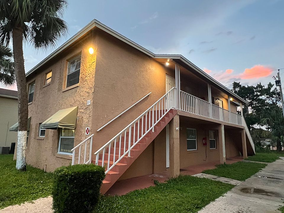 1st image of 707 Michigan Ct APT 4
