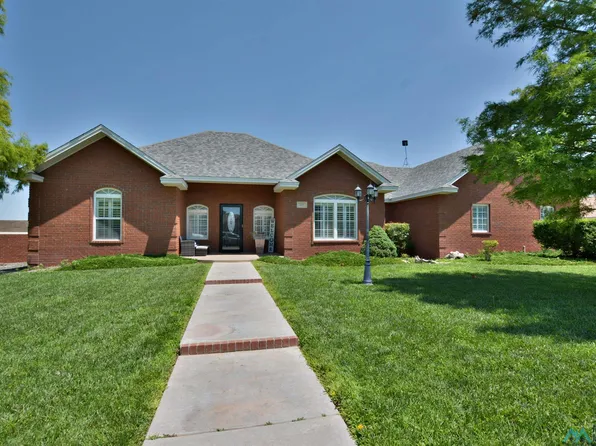 405 E 16th St, Portales, NM 88130