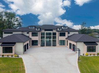 7346 Lake Point Cir, Benton, AR 72019